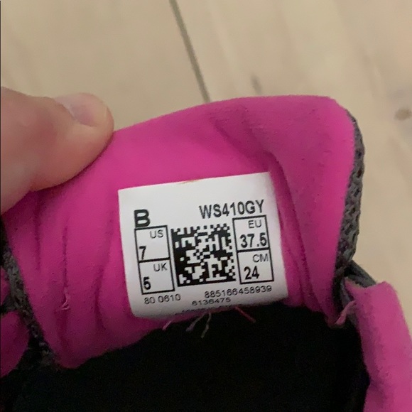 New Balance Sneakers - Picture 5 of 5